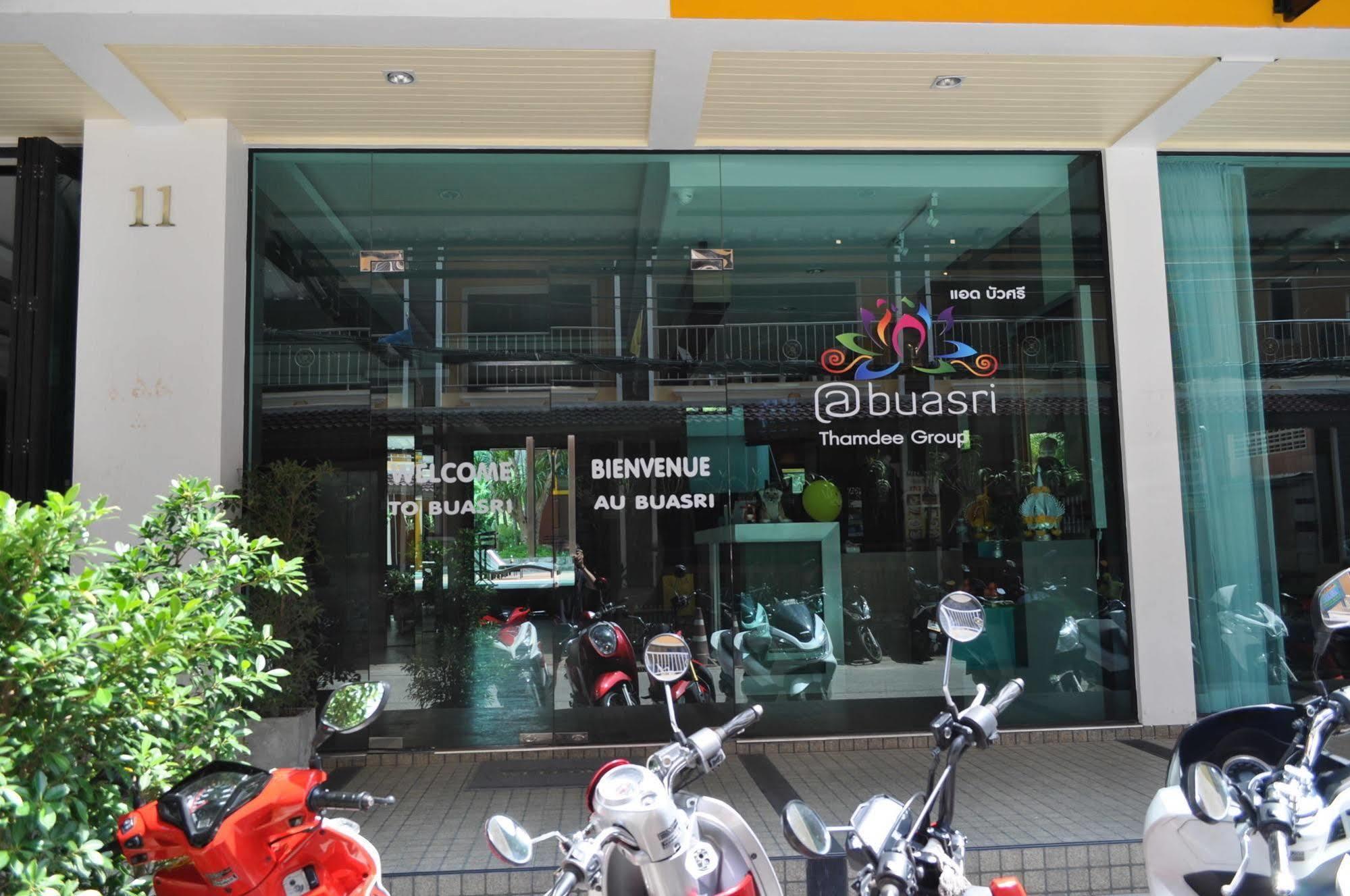 Buasri Boutique Patong Hotel Esterno foto